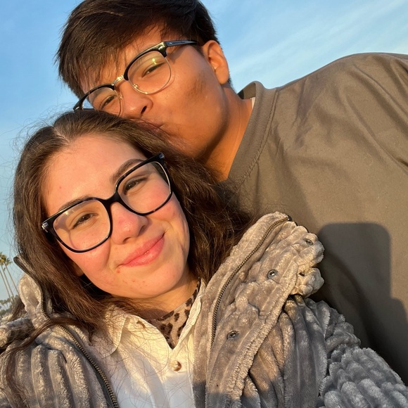 Meet your Posher, 𝕄𝕚𝕔𝕙𝕖𝕝𝕝𝕖 - Picture 3 of 11